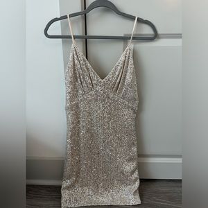 Mini sequin body on dress